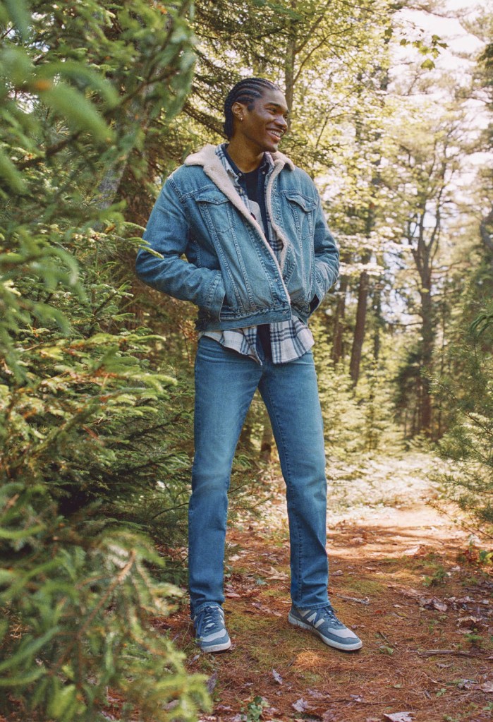 Denim Jackets For Men: 5 Jean Jacket Outfit Ideas 