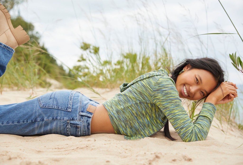 Crop Tops Are The Spring's Hottest Looks