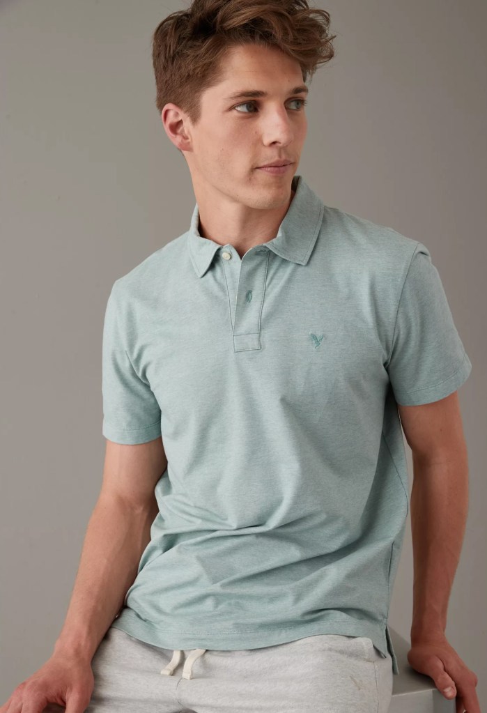 guy wearing a mint green polo shirt from American Eagle